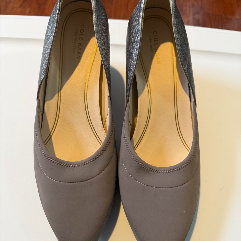 Cole Haan Women's Gray and Metallic Wedge Heels, size 10